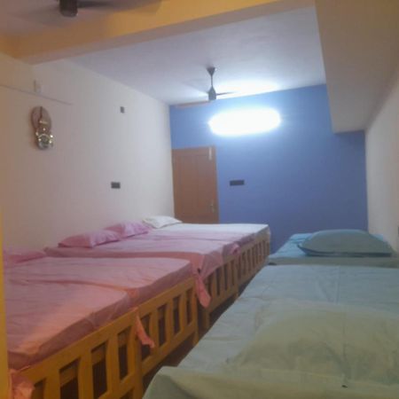 Ananthasayanam Homestay Near Sri Padmanabha Swamy Temple Thiruvananthapuram Εξωτερικό φωτογραφία